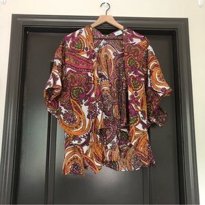 Bogner lightweight kimono/shawl - 100% cotton- White, orange, pink paisley